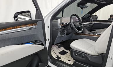 Escalade 5th Generation