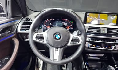 X3 (G01)