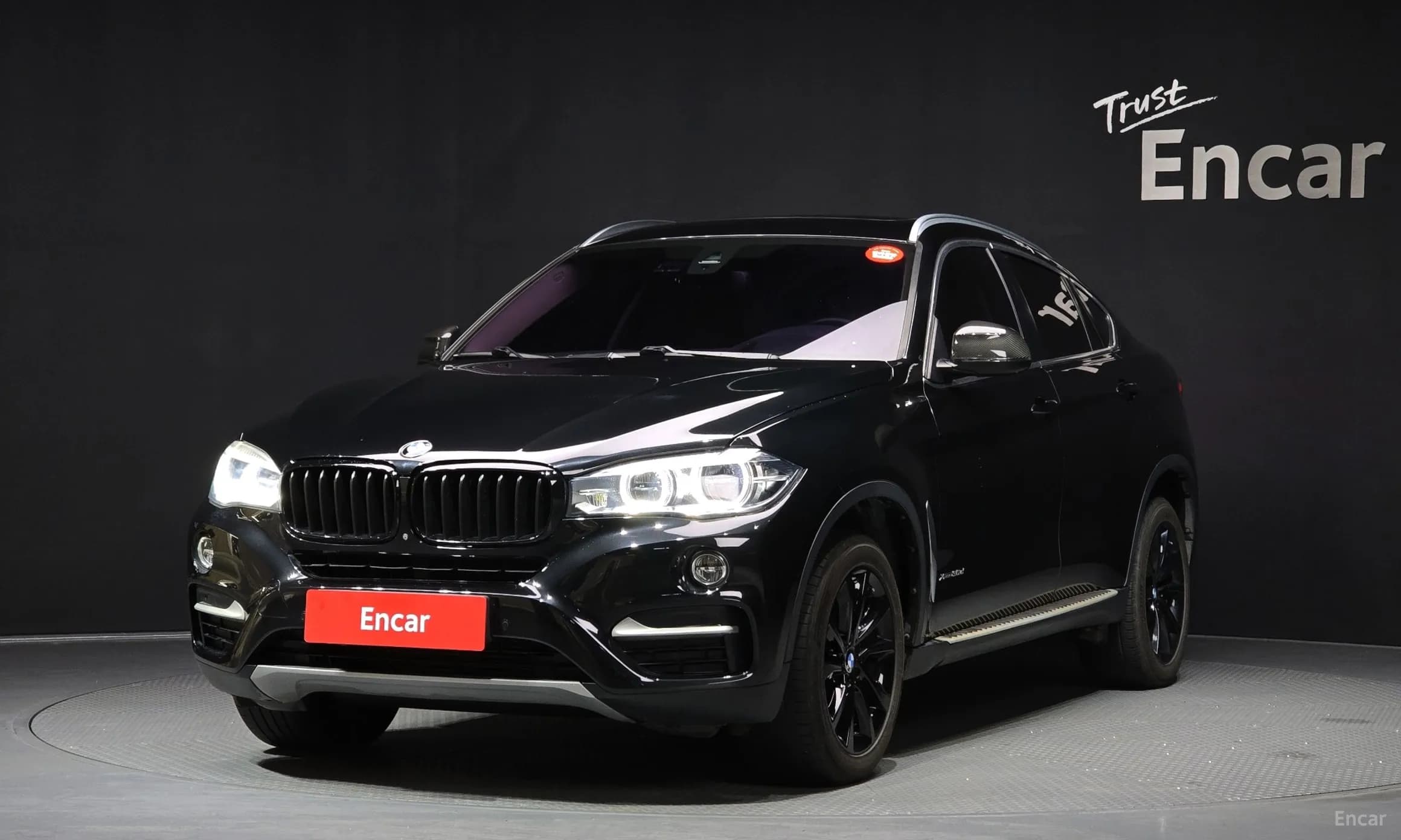 X6 (F16)