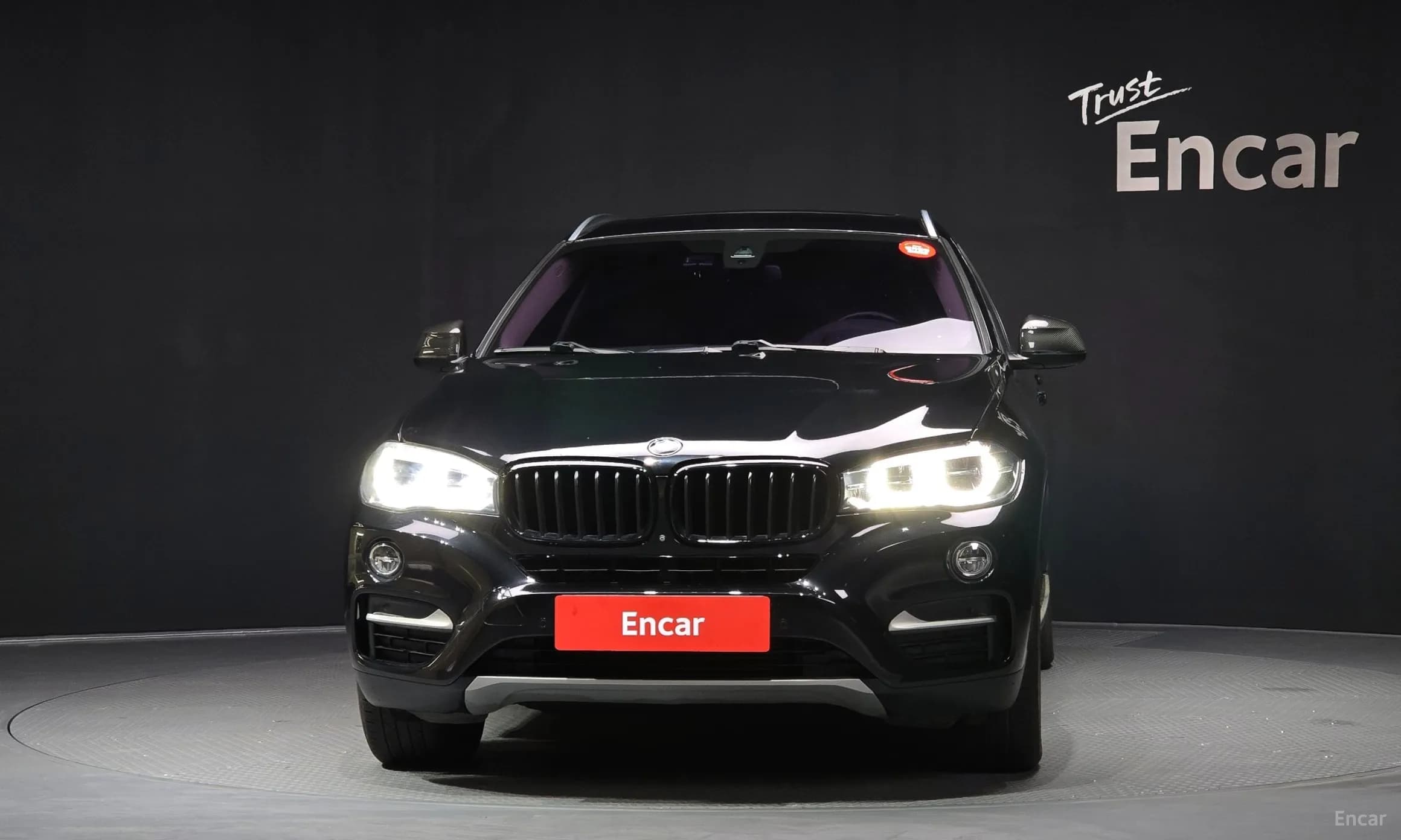 X6 (F16)