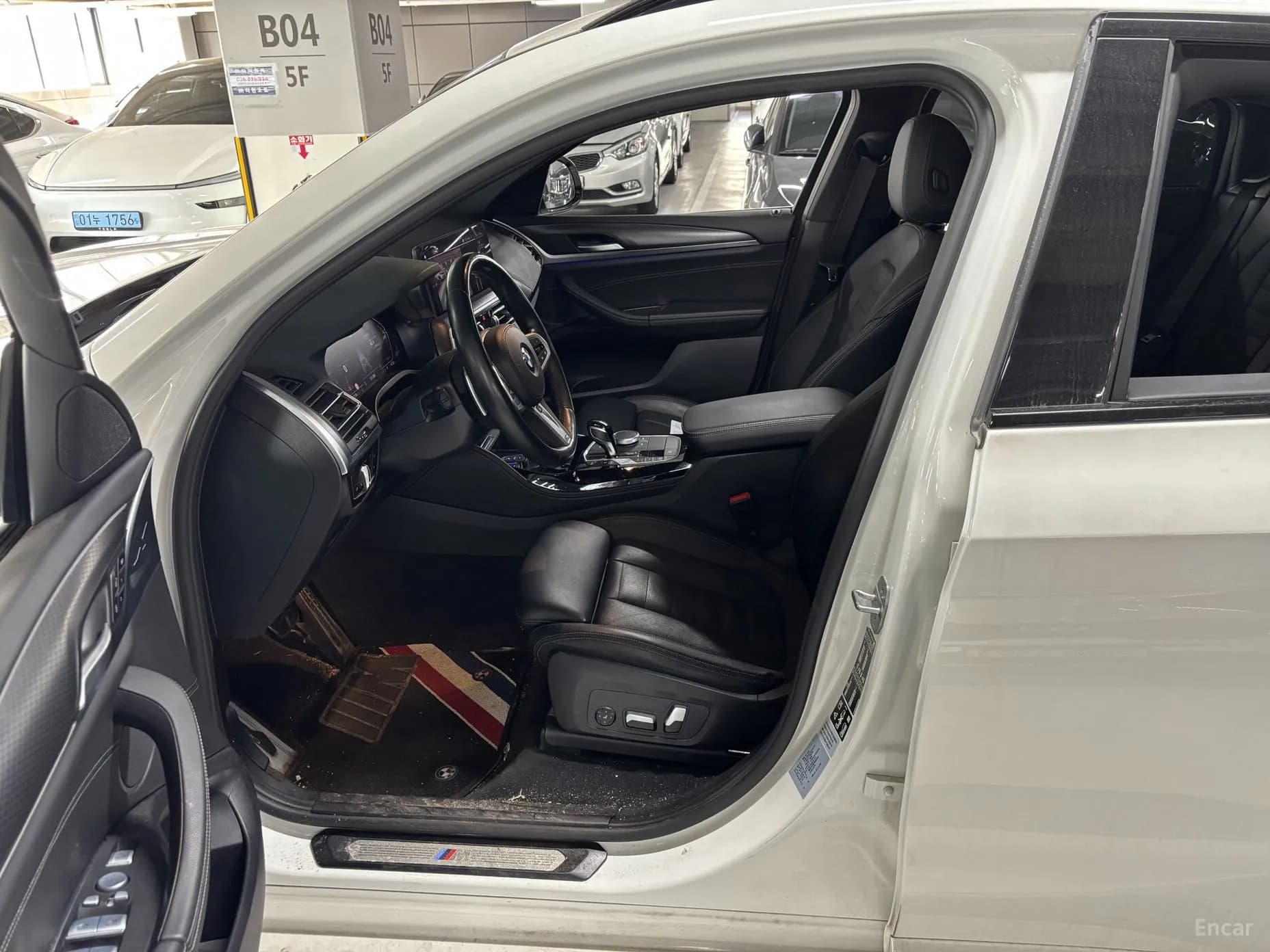 X4 (G02)