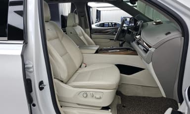 Escalade 5th Generation