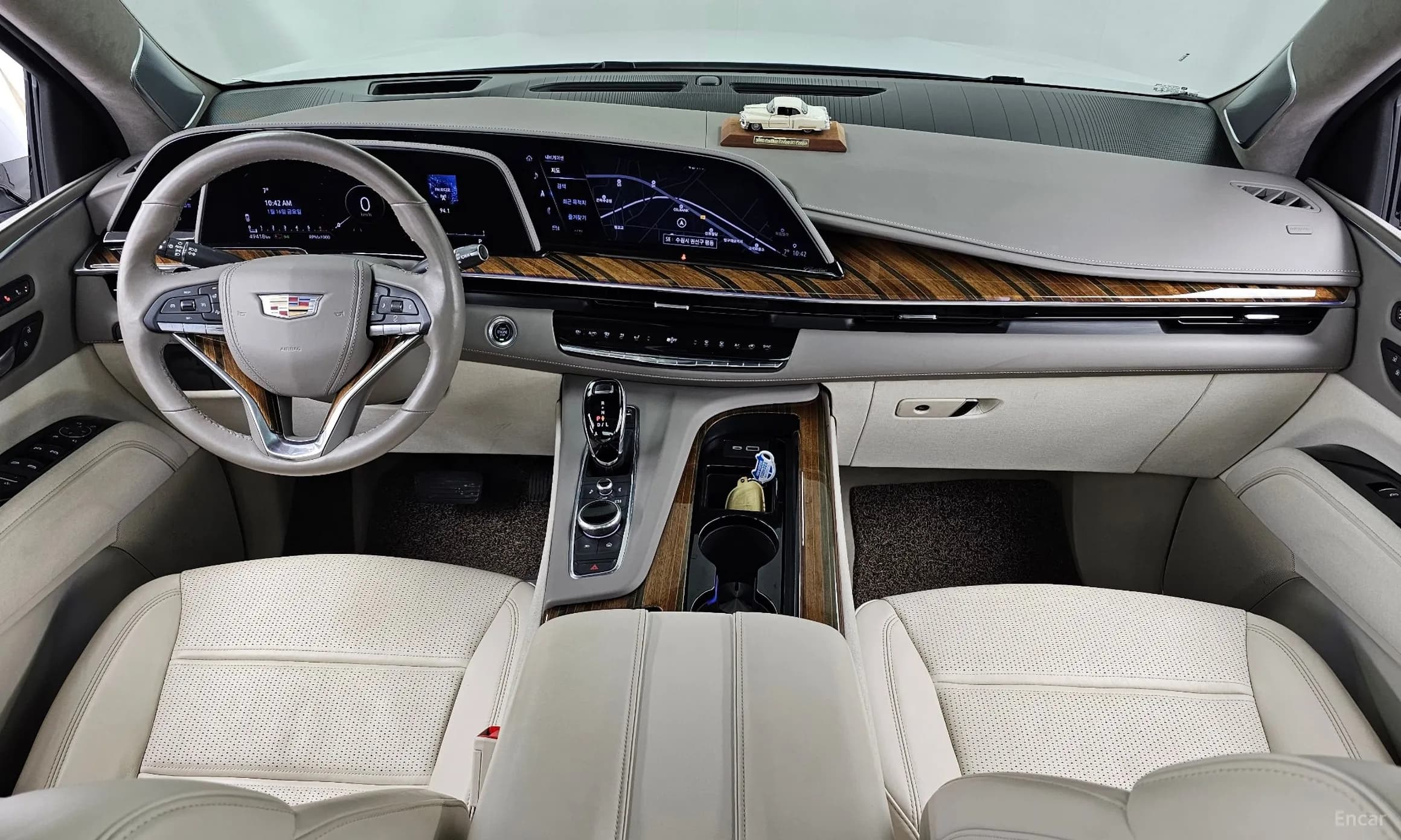 Escalade 5th Generation