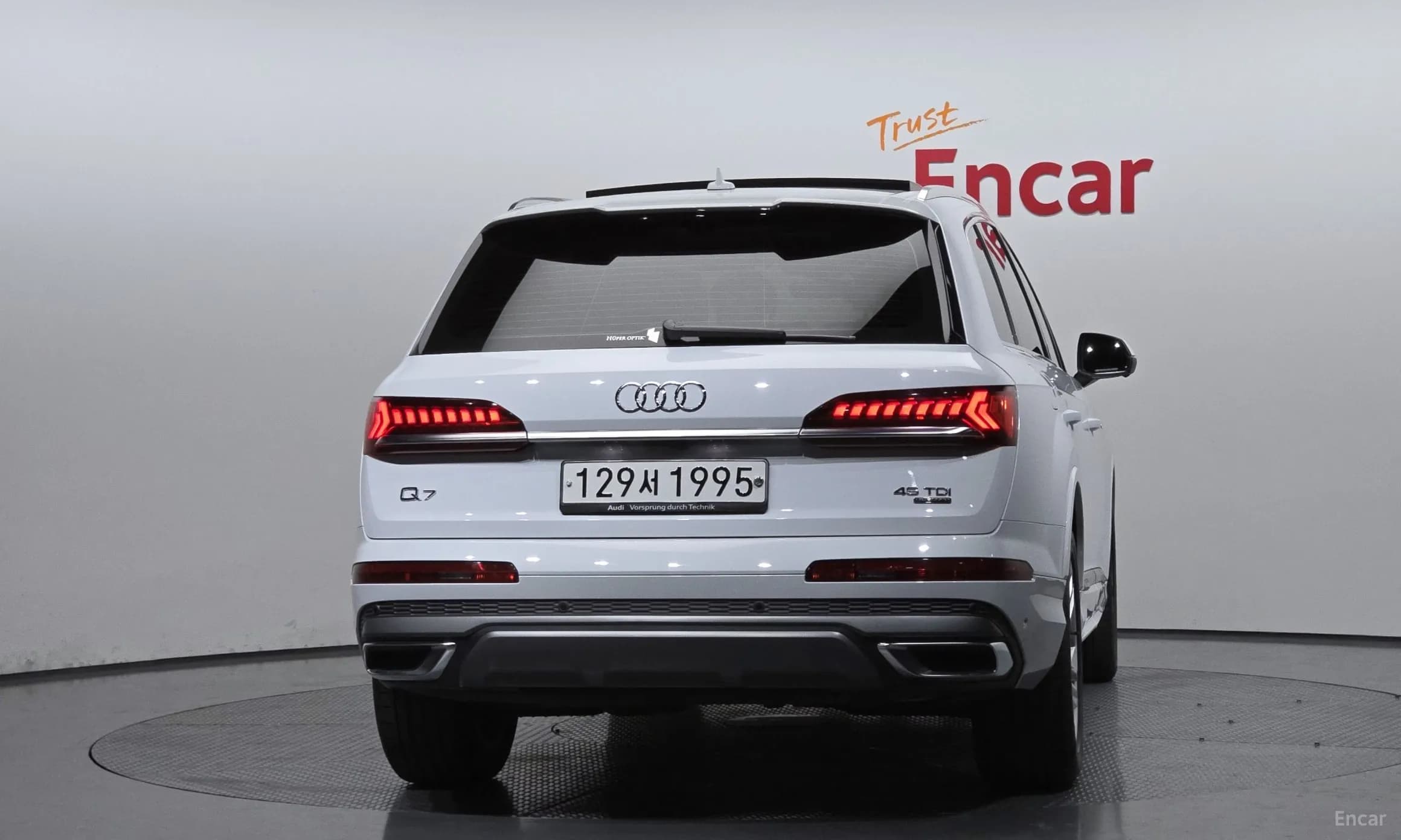 Q7 (4M)