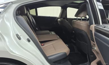 ES300h 7th Generation