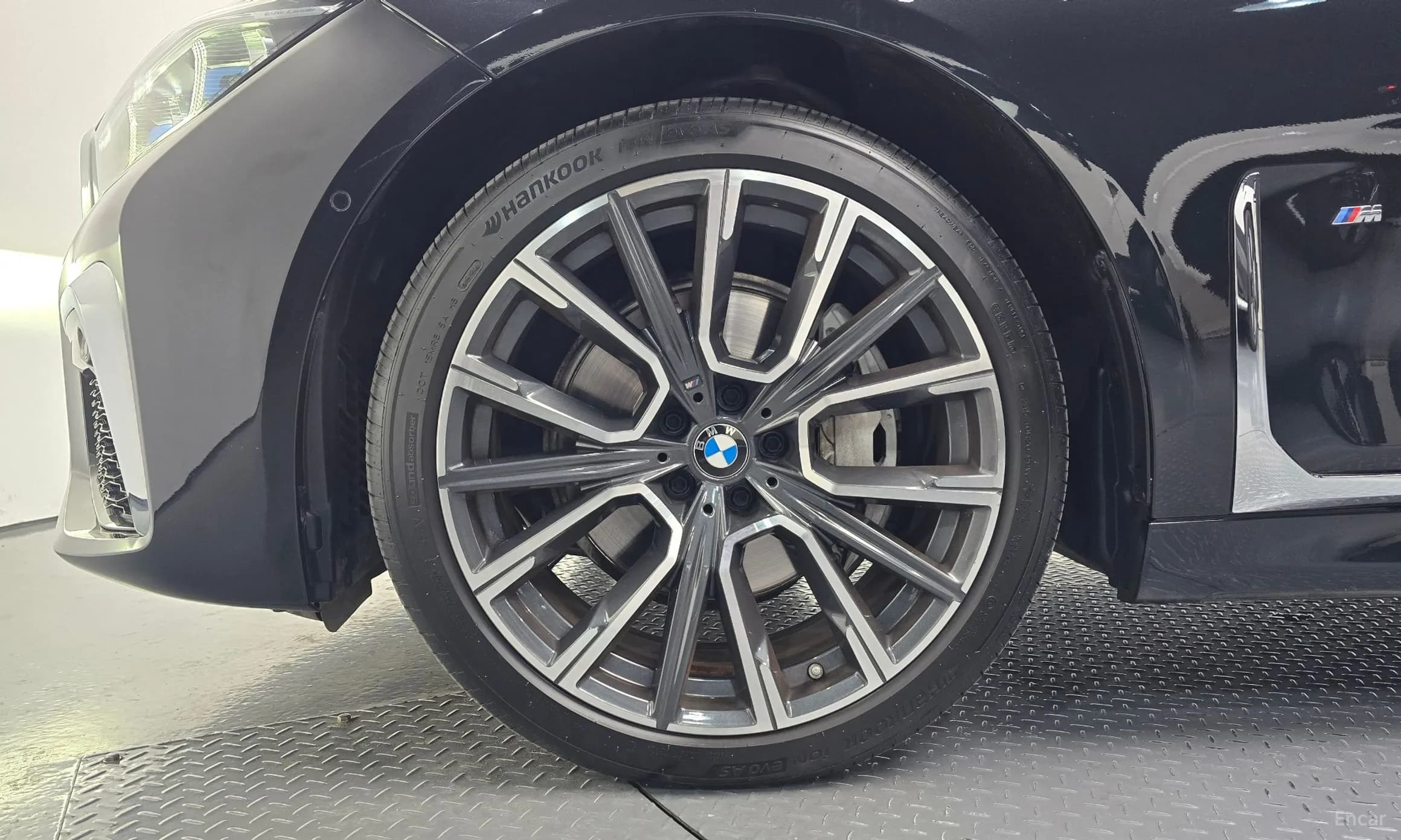 7 Series (G11)