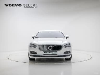 S90