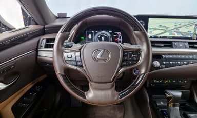 ES300h 7th Generation