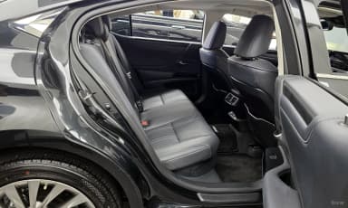 ES300h 7th Generation