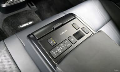 ES300h 7th Generation