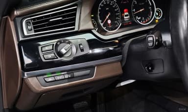 7 Series (F01)