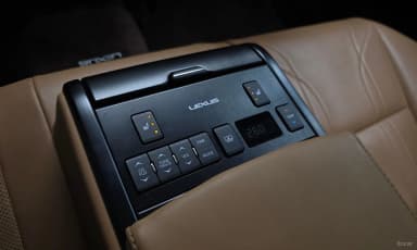 ES300h 7th Generation