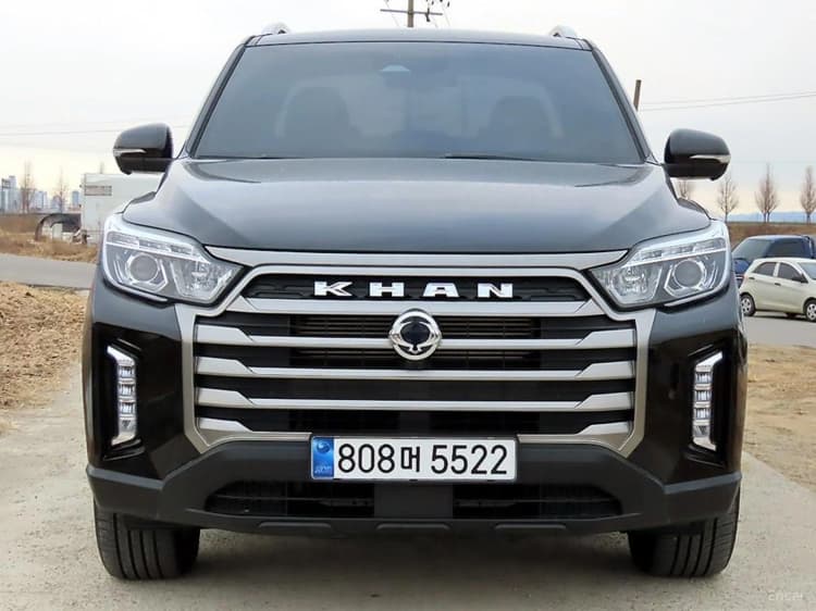 Rexton Sports Khan