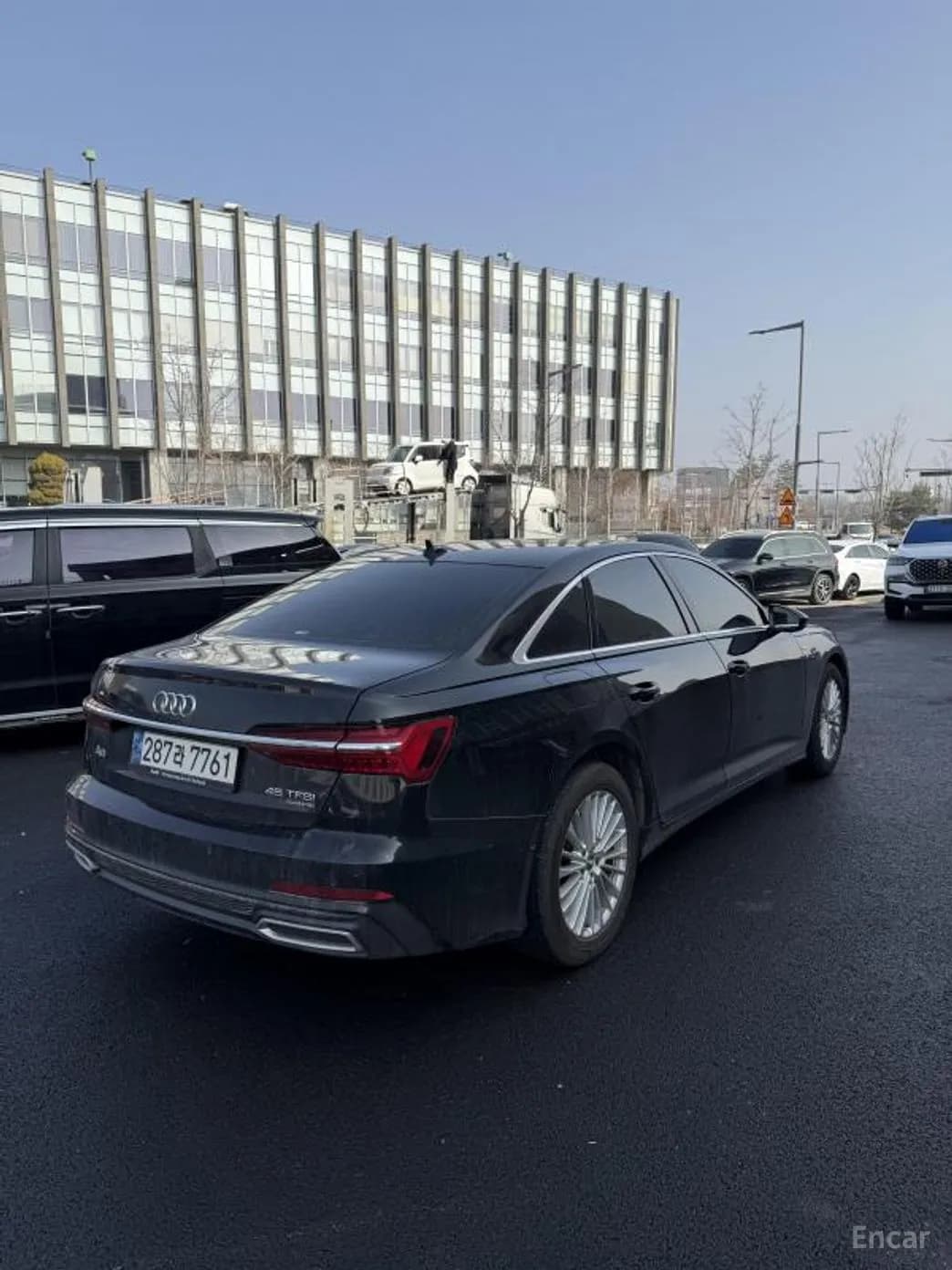 A6 (C8)
