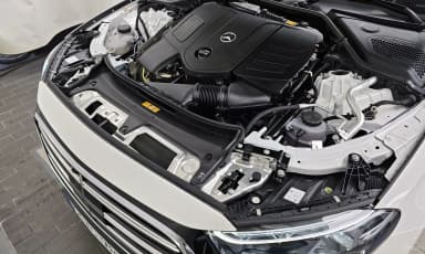 E-Class W214