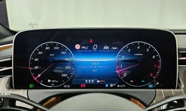 E-Class W214