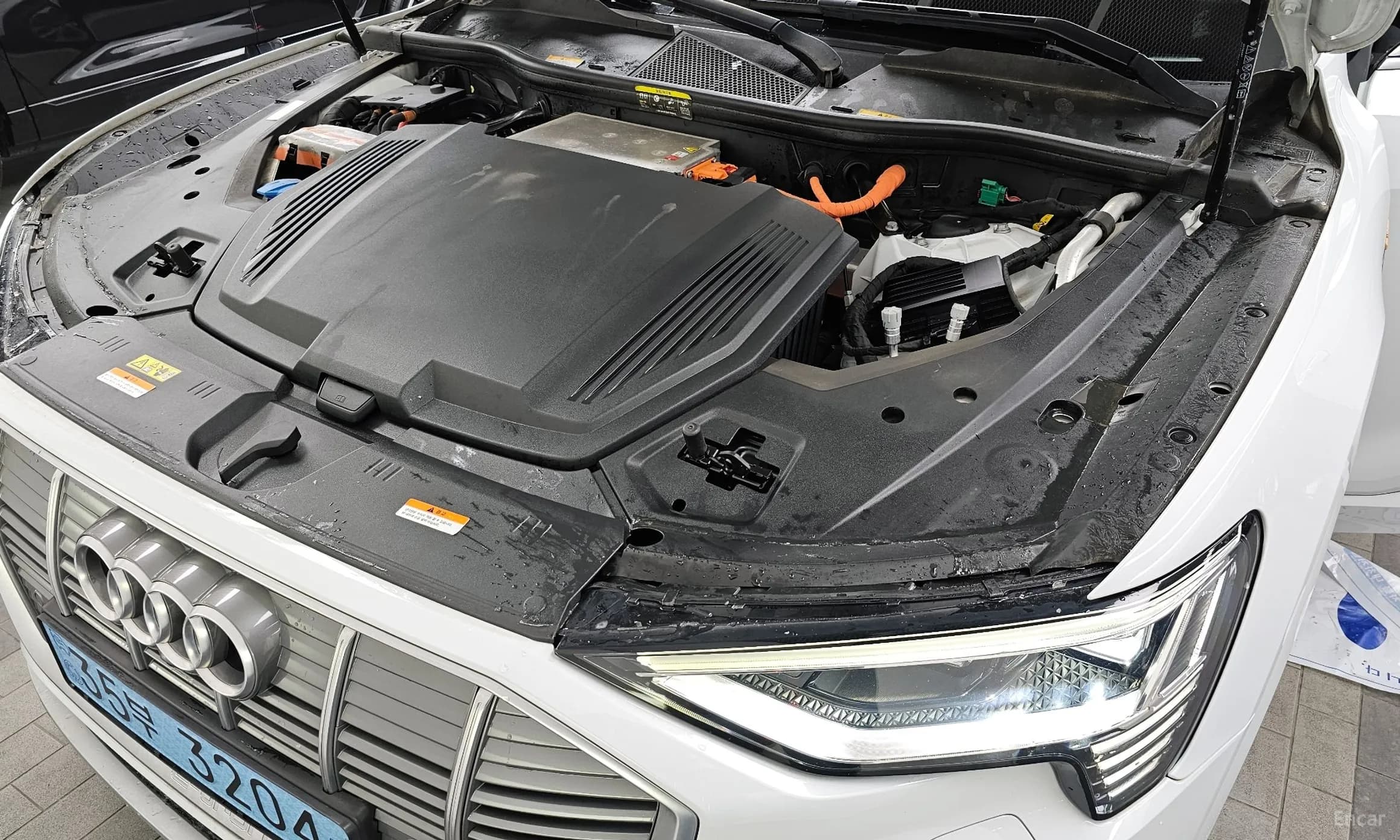 e-tron