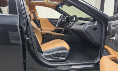 ES300h 7th Generation