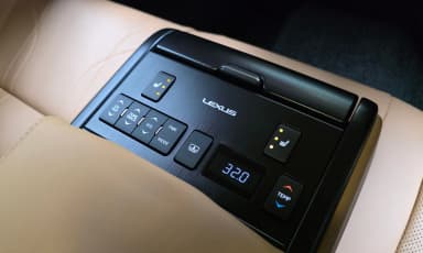 ES300h 7th Generation