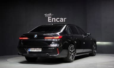 7 Series (G70)