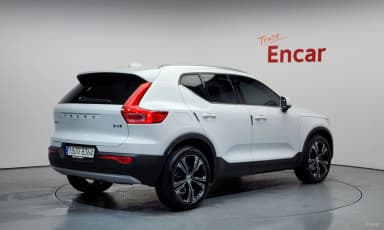 XC40