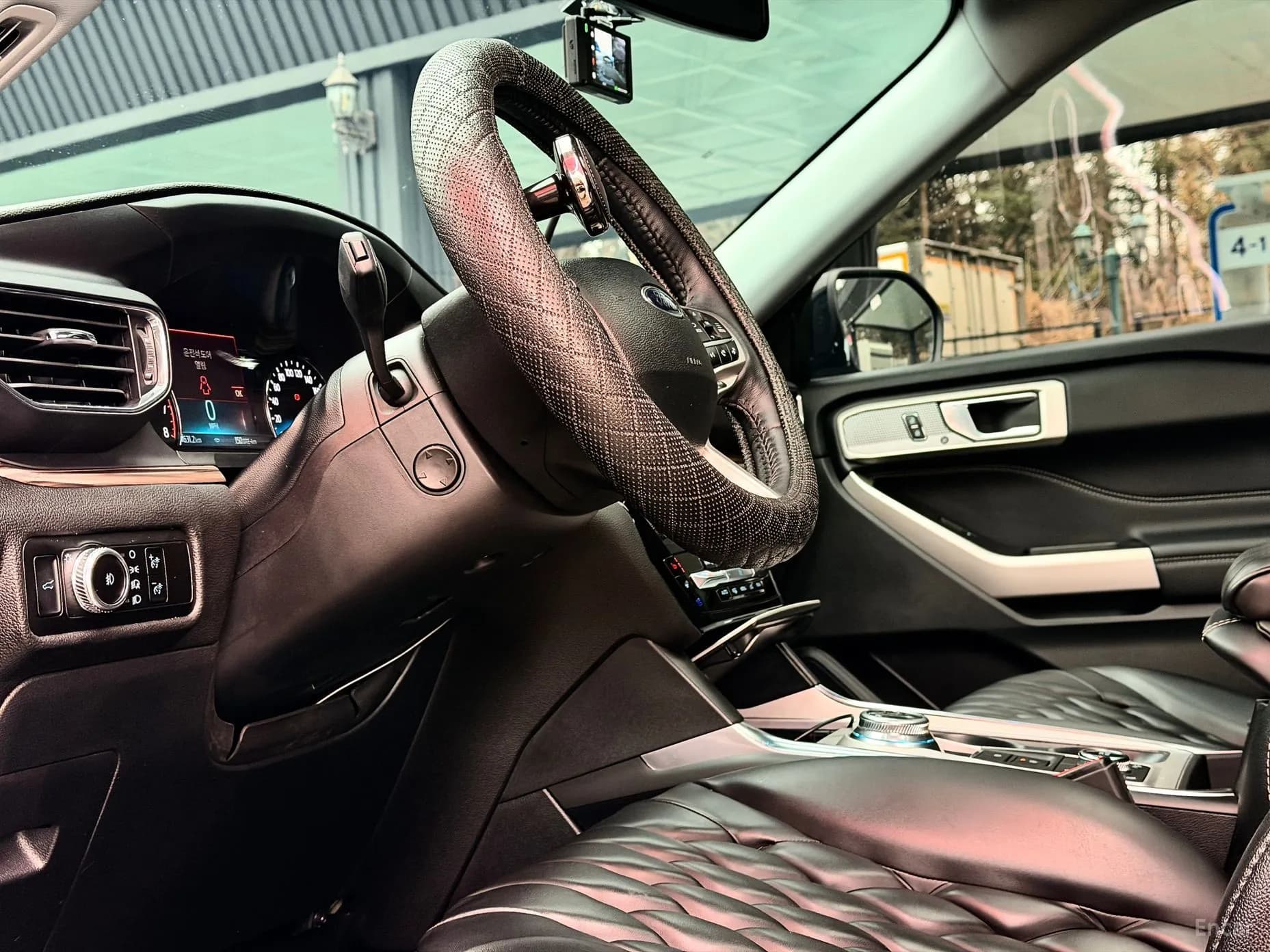 Explorer 6th Generation