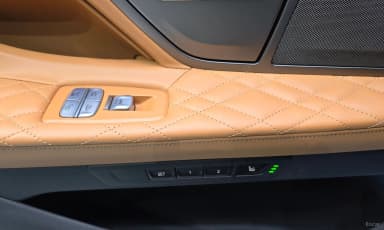 7 Series (G11)