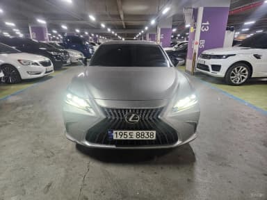 ES300h 7th Generation