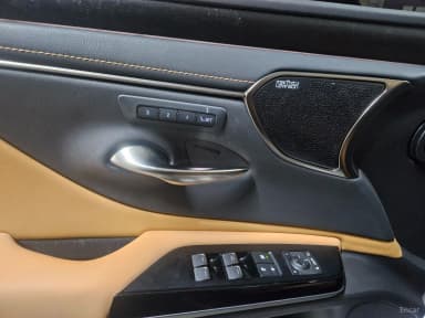 ES300h 7th Generation