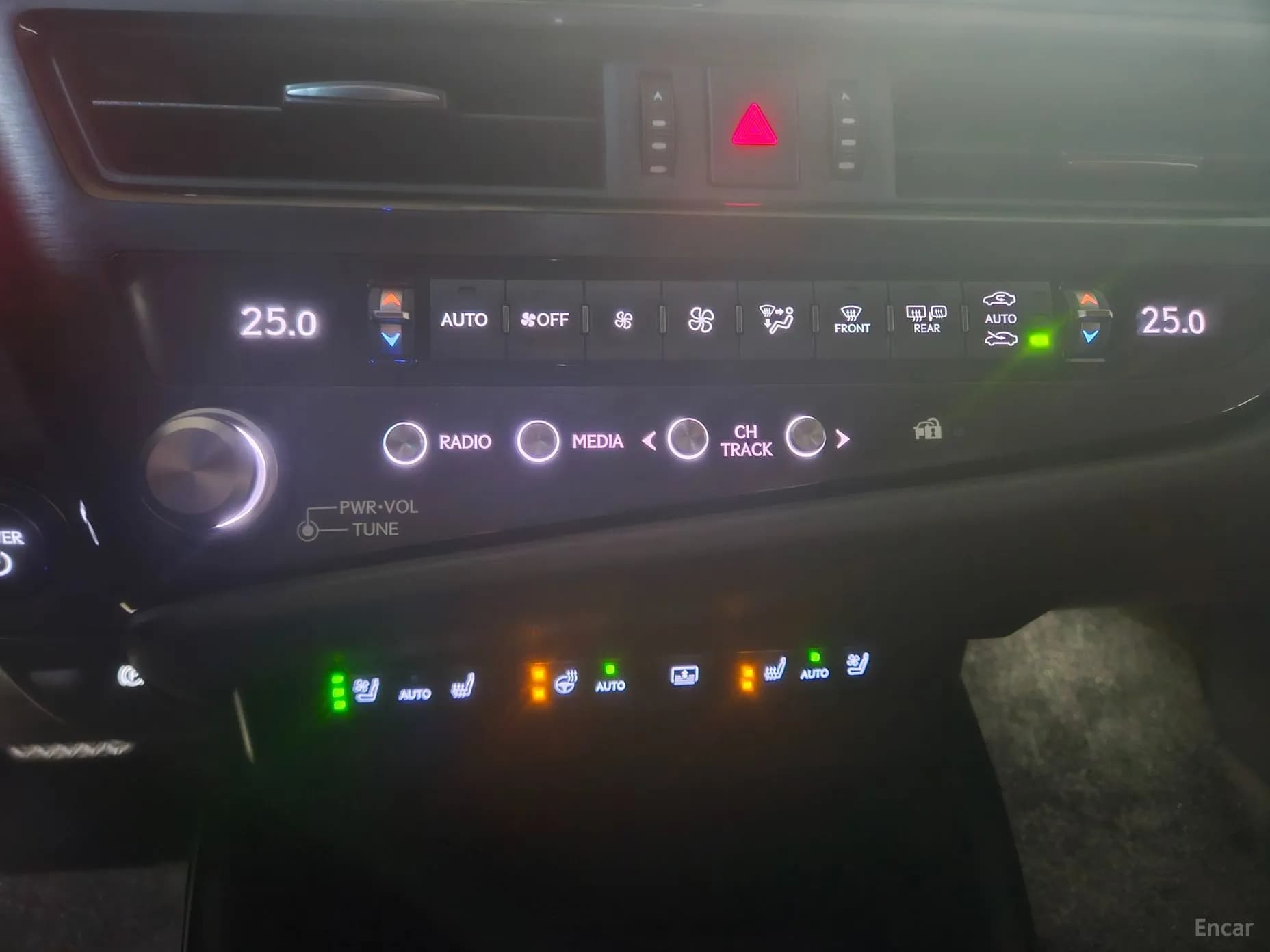 ES300h 7th Generation