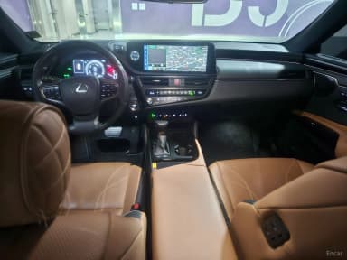 ES300h 7th Generation