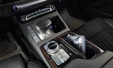G90