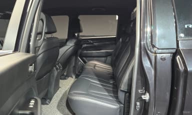 Rexton Sports Khan