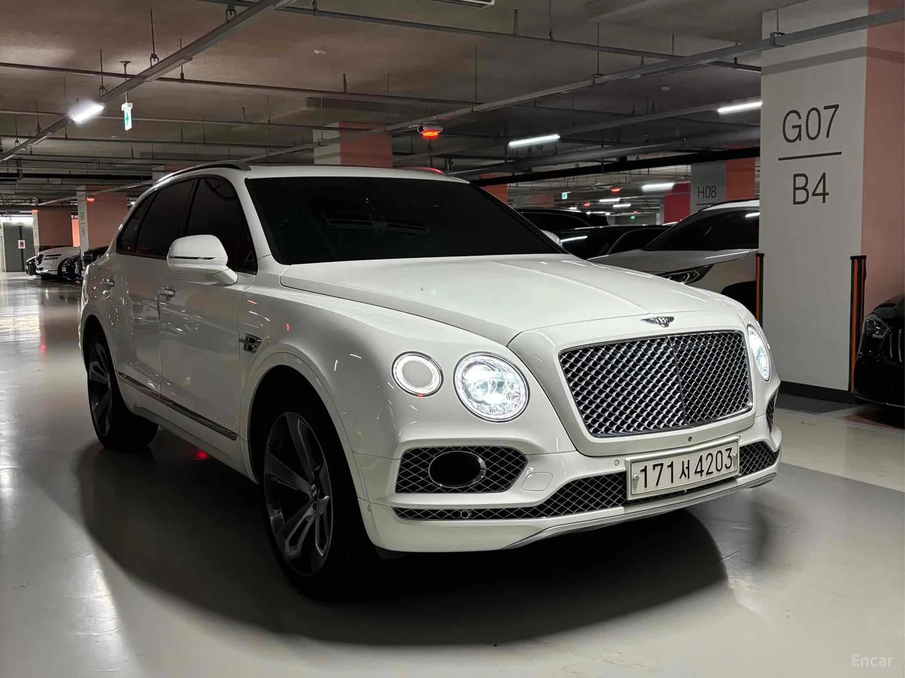 Bentayga