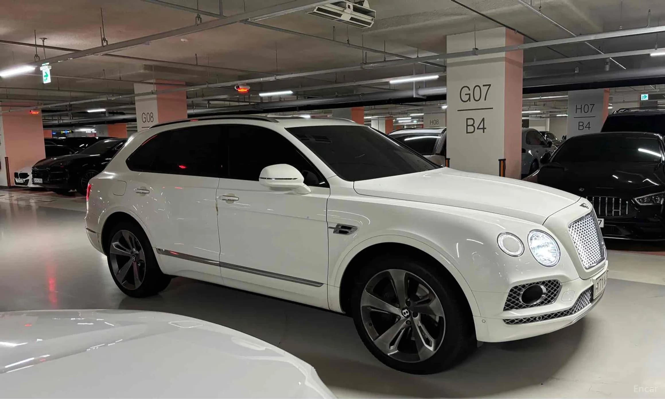 Bentayga