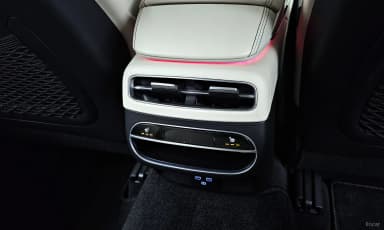GV70