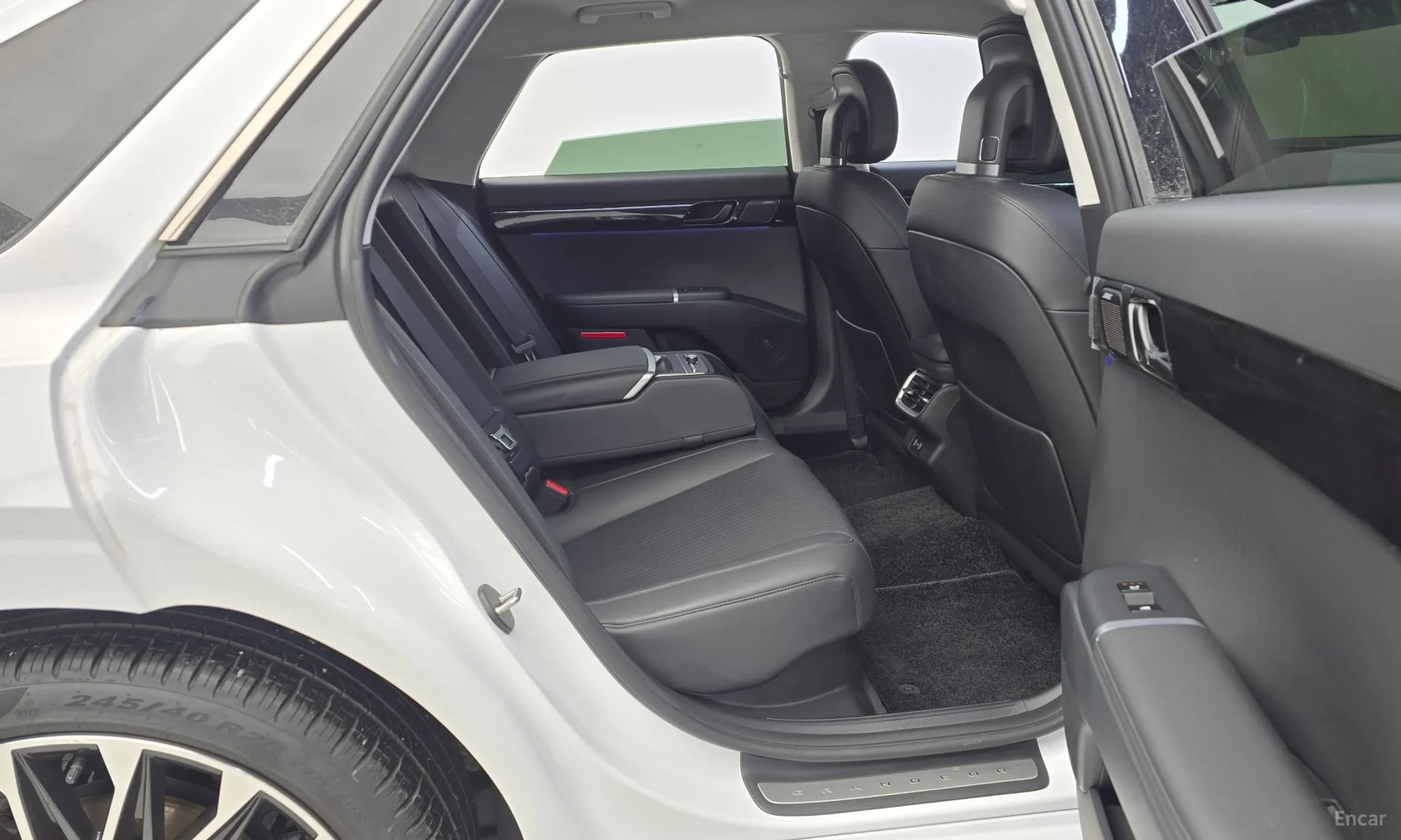 Grandeur Hybrid (GN7)