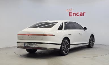 Grandeur Hybrid (GN7)