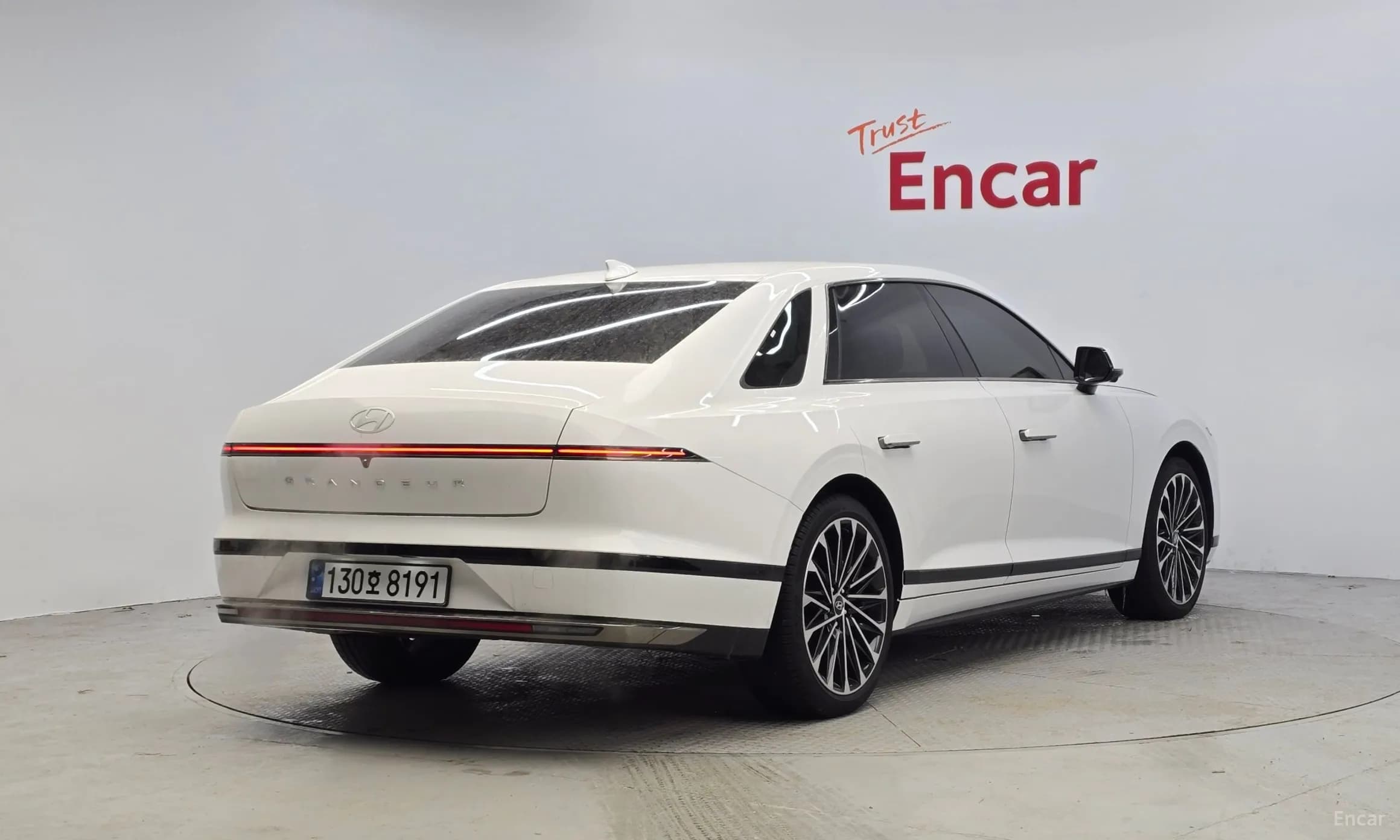 Grandeur Hybrid (GN7)