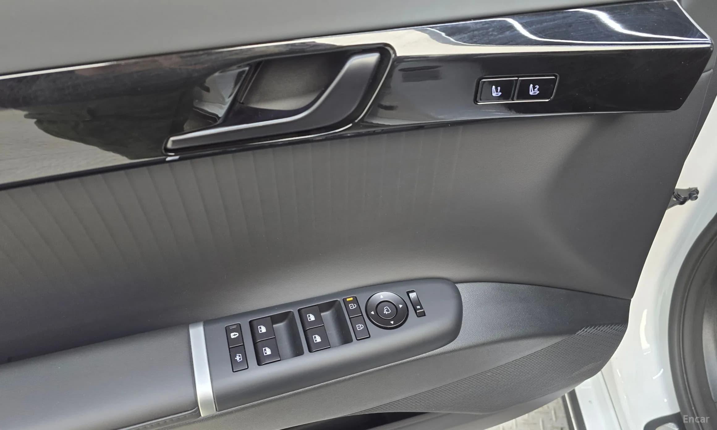 Grandeur Hybrid (GN7)