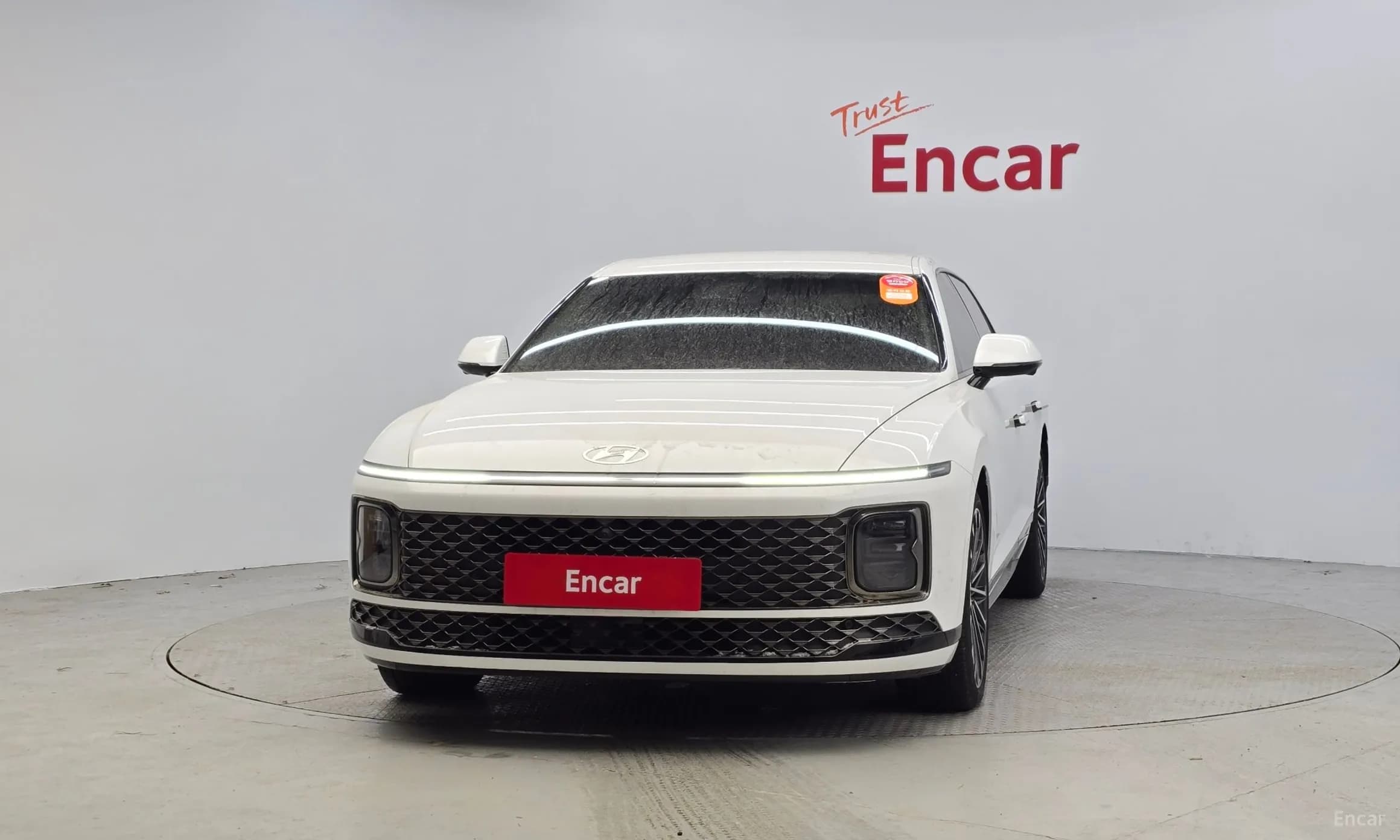 Grandeur Hybrid (GN7)