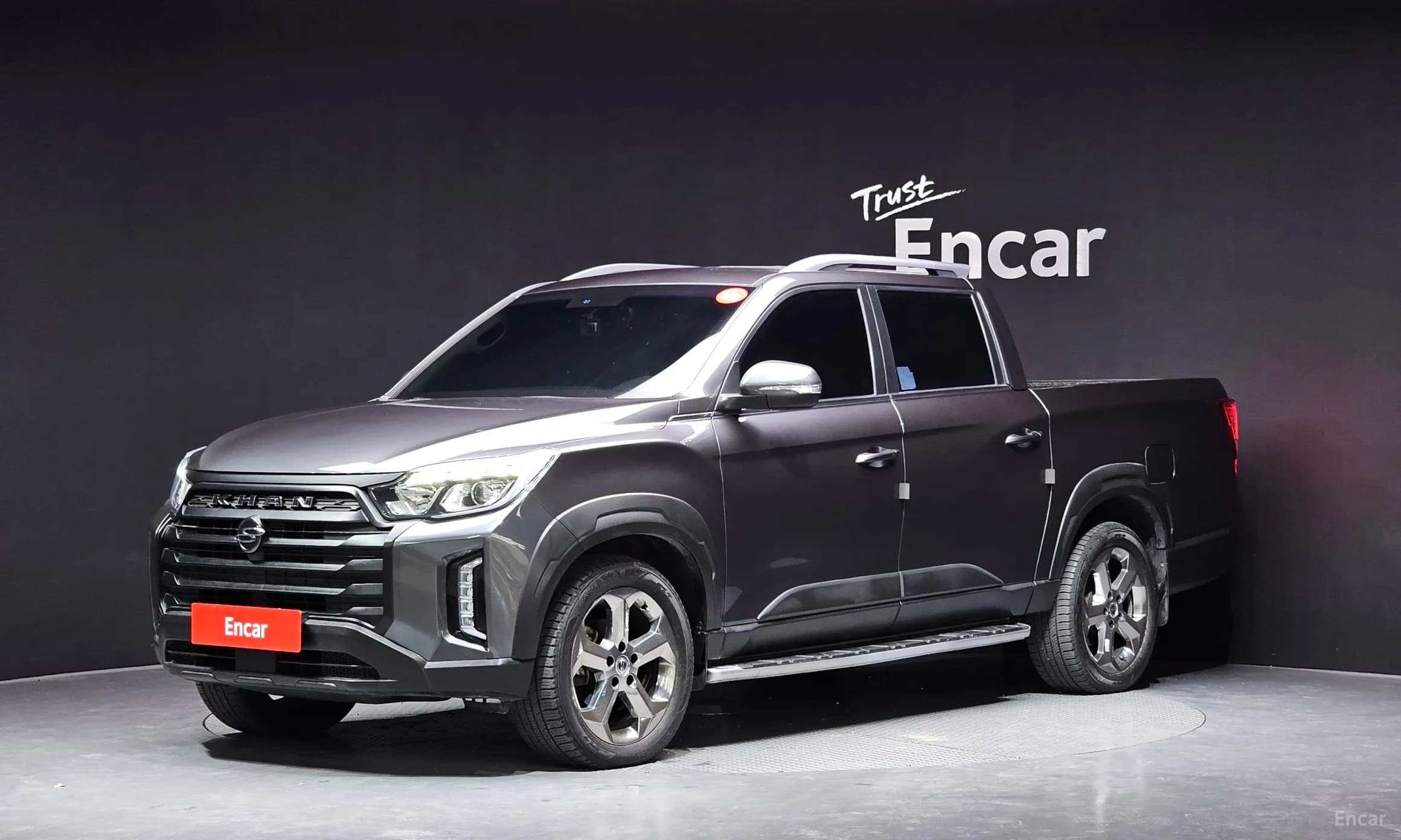 Rexton Sports Khan