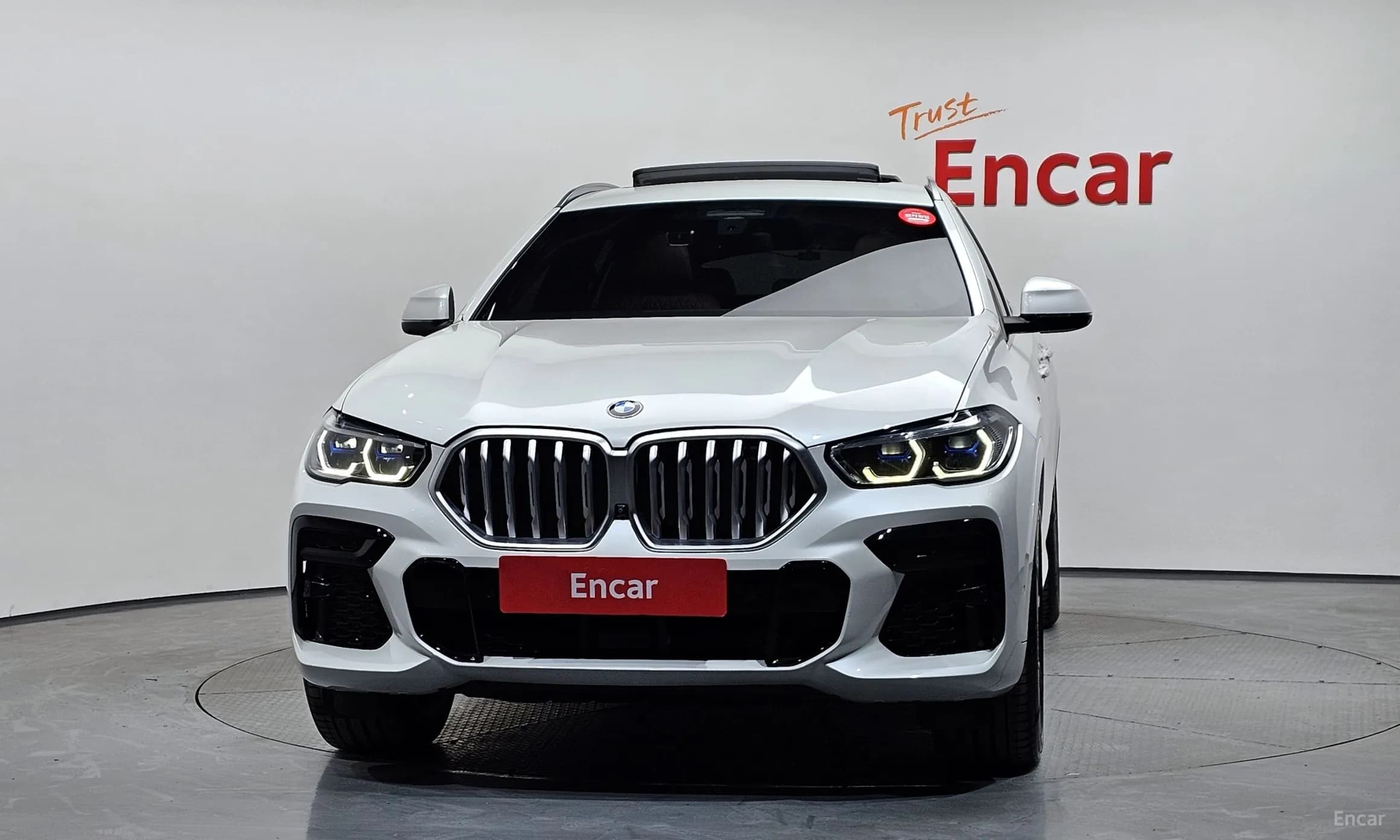 X6 (G06)