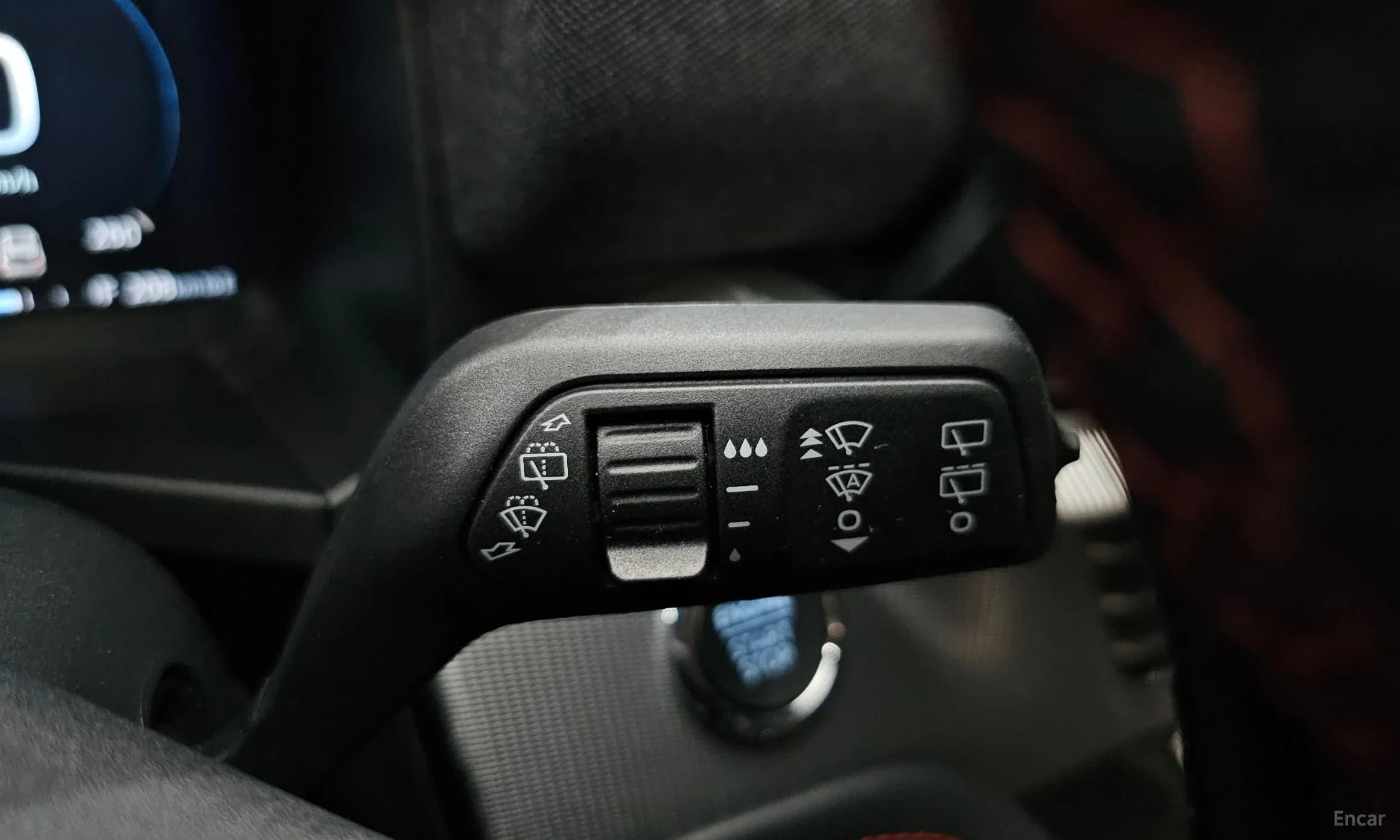 Explorer 6th Generation