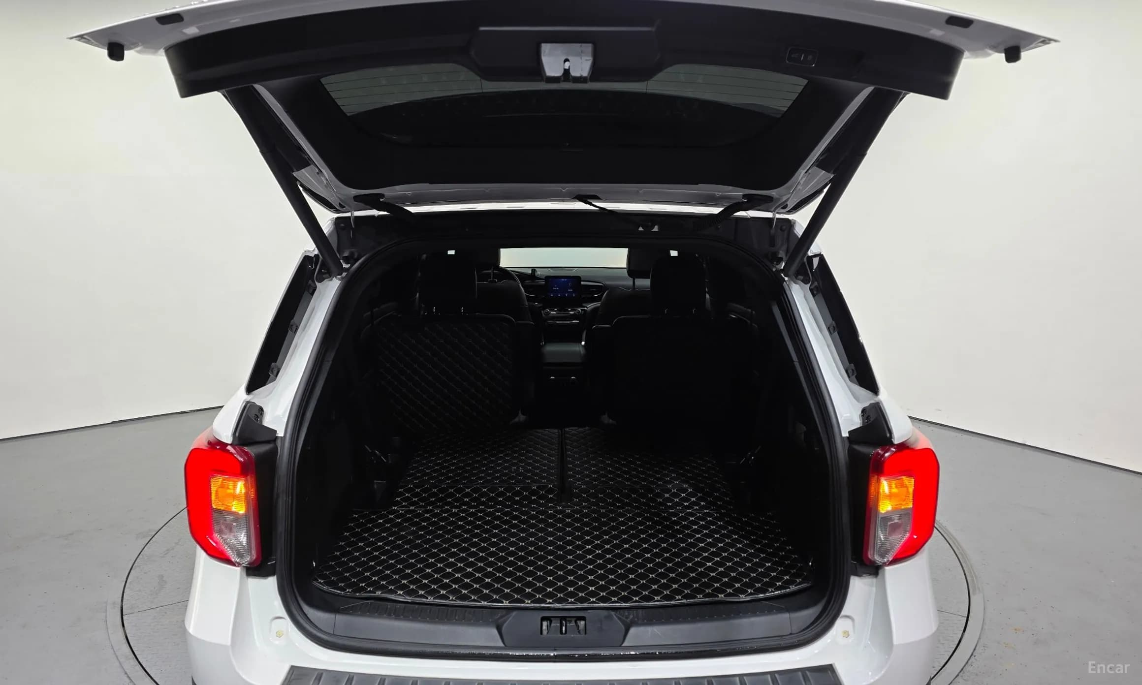 Explorer 6th Generation