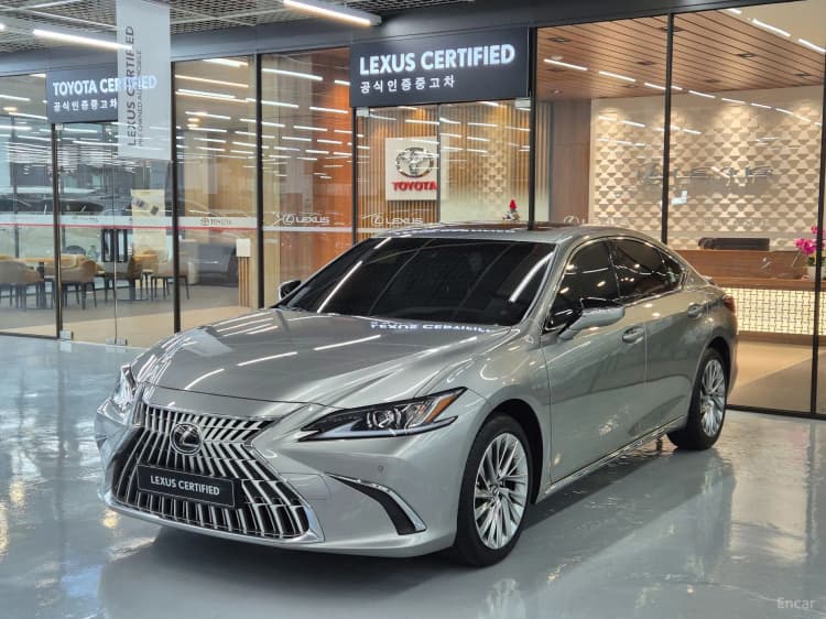 ES300h 7th Generation