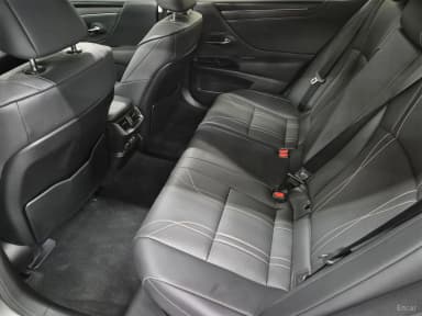 ES300h 7th Generation