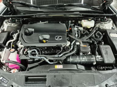 ES300h 7th Generation
