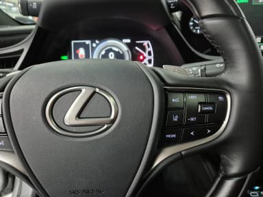 ES300h 7th Generation