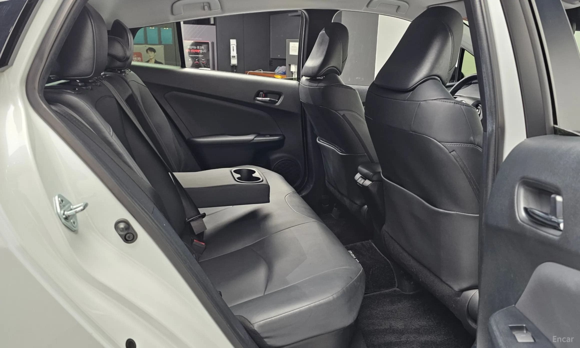 Prius 4th Generation